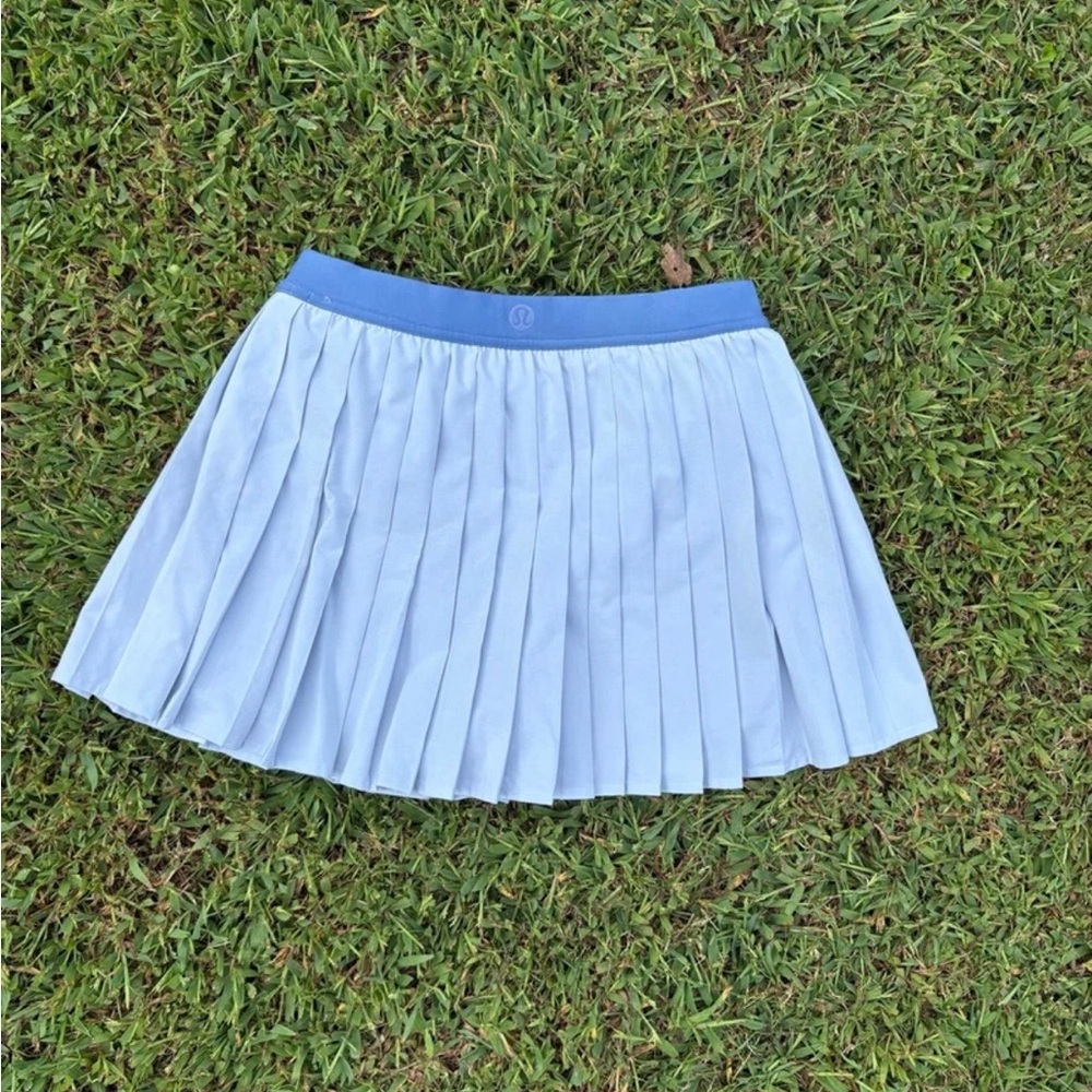Lululemon Athletica Light Blue Pleated Mini Skirt